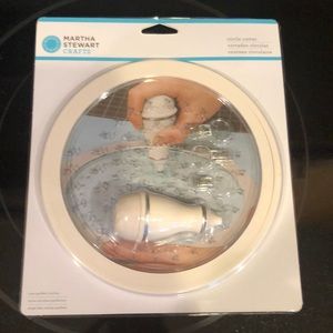 Martha Stewart Crafts - Circle Cutter NWT